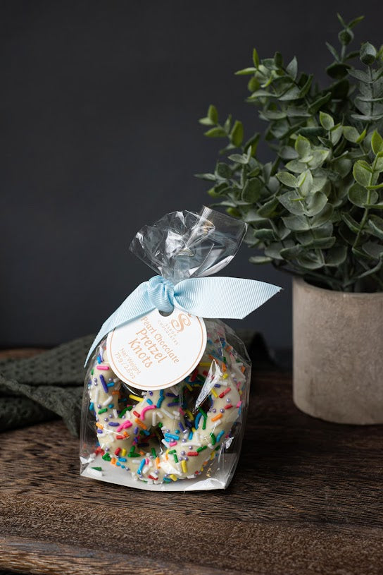 SC - Pearl Chocolate Pretzel Knots