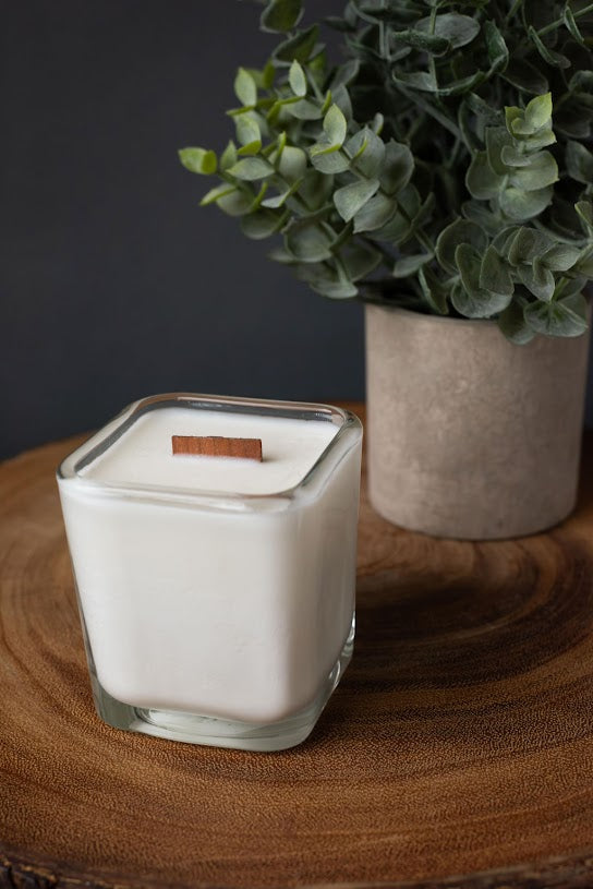 Candle - Square Poured - Wood Wick - Medium
