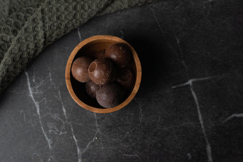 Truffles - Balliton Box - Gold 10 Assorted Chocolate Coast to Coast
